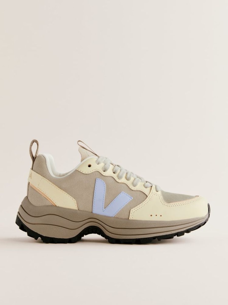 Reformation Veja Venturi Sneaker New