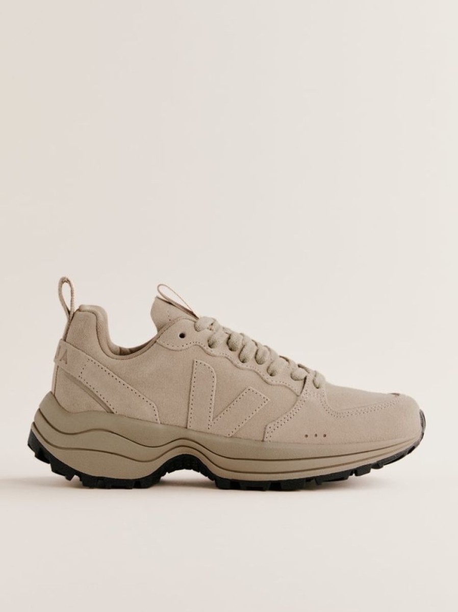 Reformation Veja Venturi Sneaker Online